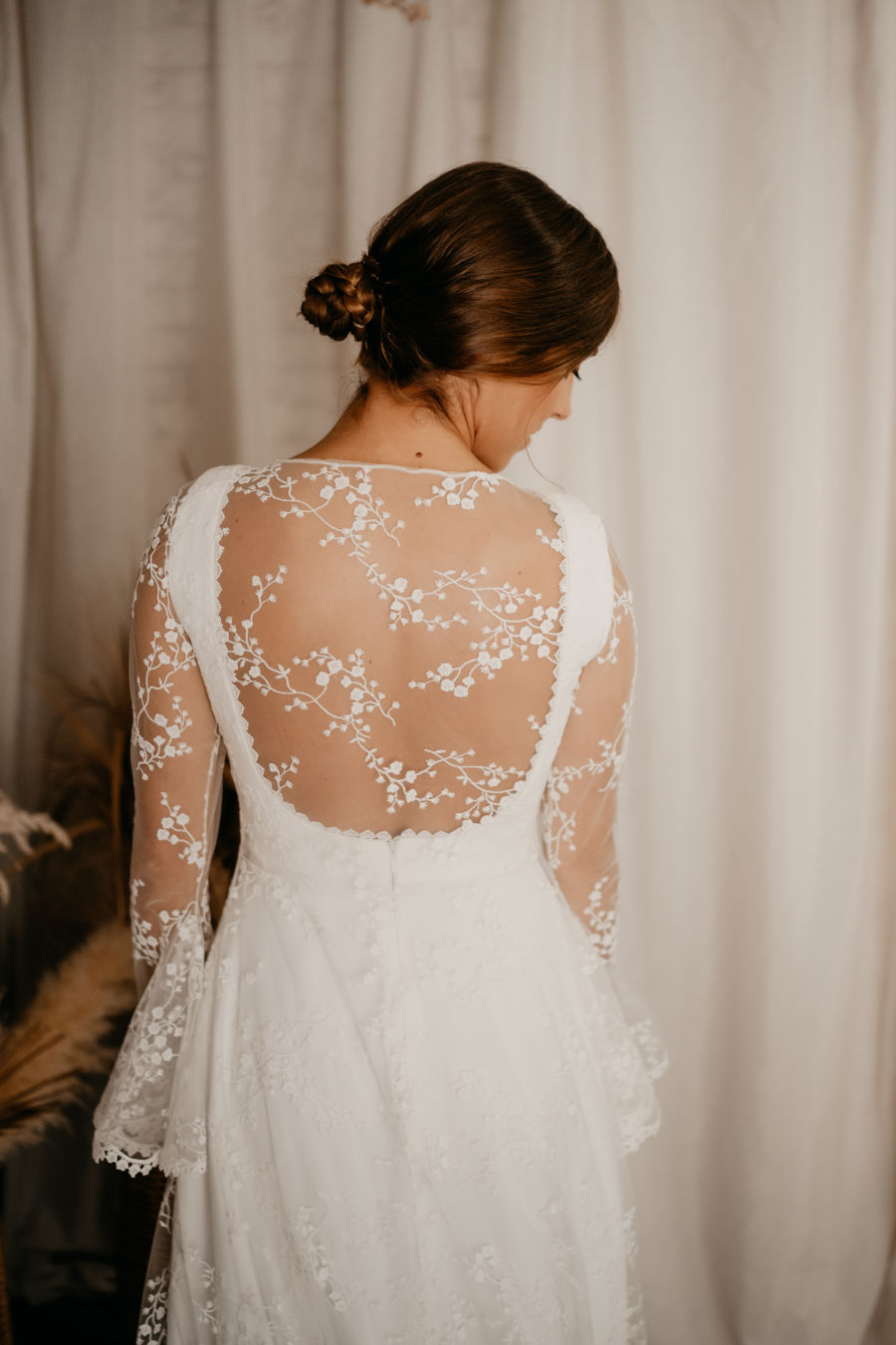 Bridal dresses. Girona wedding dresses. Stunning wedding dresses.